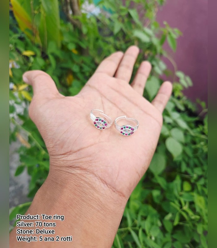 toe-ring-70tons-5-ana-2-rotti-10 Silver Toe Ring — 70 Tons, Deluxe (5 ana 2 rotti) - Image 1